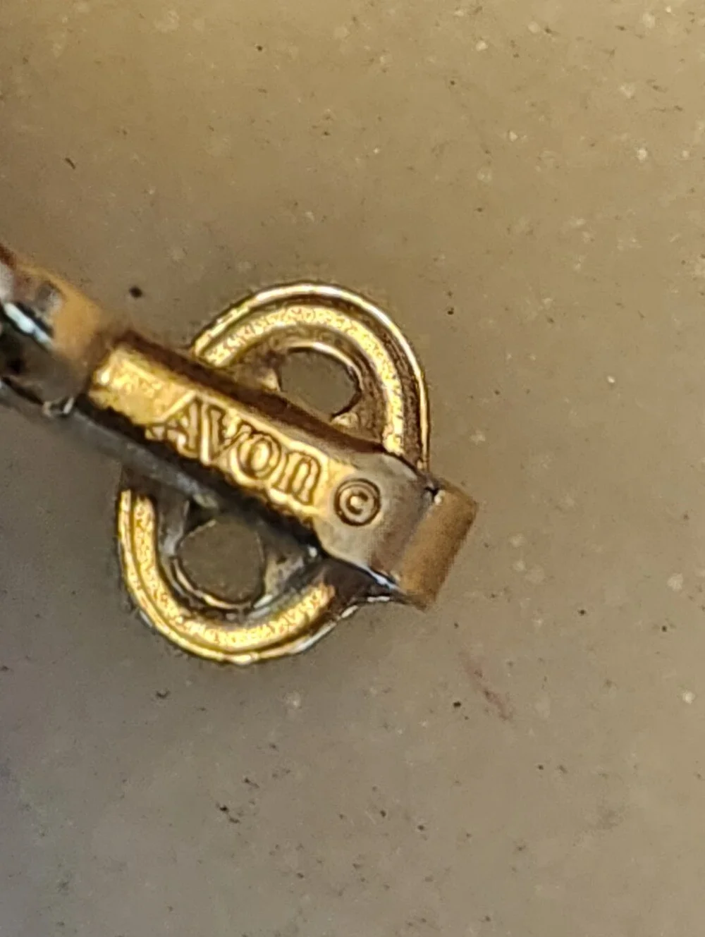 Avon 